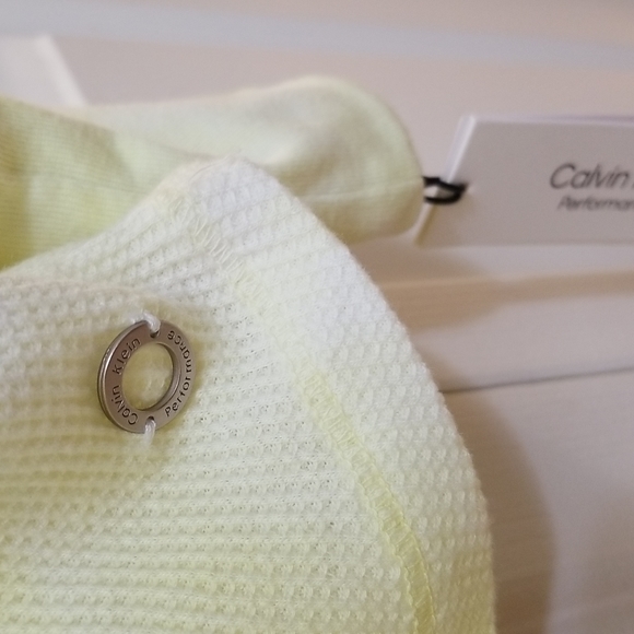 Calvin Klein long sleeve - Picture 2 of 5